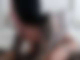 Iamjuliabond's Live Sex Cam Show