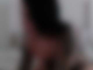 Iamjuliabond's Live Sex Cam Show