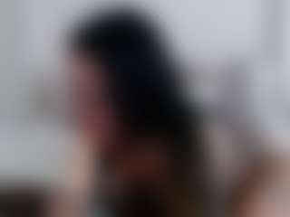 Iamjuliabond's Live Sex Cam Show
