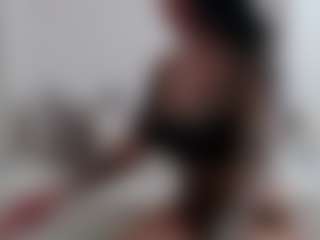 Iamjuliabond's Live Sex Cam Show
