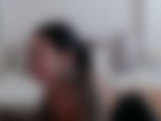 Iamjuliabond's Live Sex Cam Show