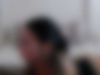 Iamjuliabond's Live Sex Cam Show