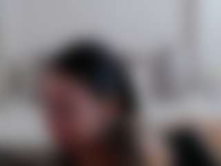 Iamjuliabond's Live Sex Cam Show