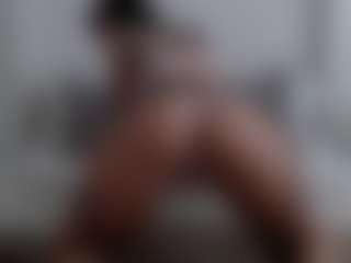 Iamjuliabond's Live Sex Cam Show