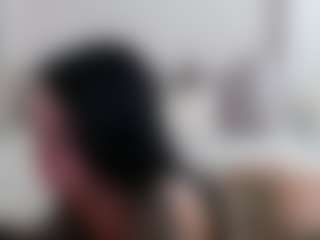 Iamjuliabond's Live Sex Cam Show