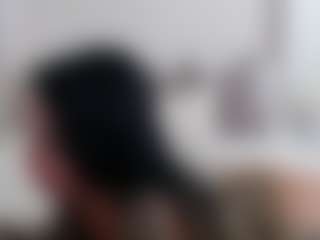 Iamjuliabond's Live Sex Cam Show