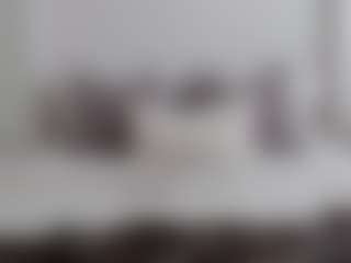 Iamjuliabond's Live Sex Cam Show