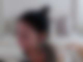 Iamjuliabond's Live Sex Cam Show