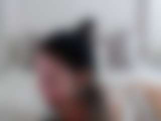 Iamjuliabond's Live Sex Cam Show