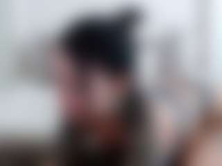 Iamjuliabond's Live Sex Cam Show