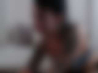 Iamjuliabond's Live Sex Cam Show