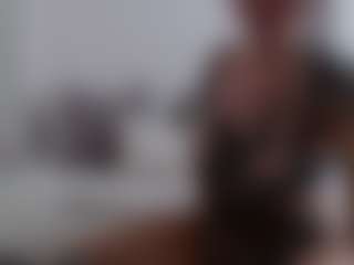 Iamjuliabond's Live Sex Cam Show