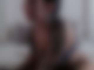 Iamjuliabond's Live Sex Cam Show