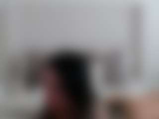Iamjuliabond's Live Sex Cam Show