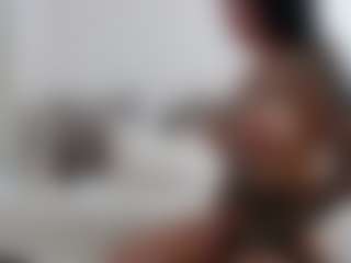 Iamjuliabond's Live Sex Cam Show