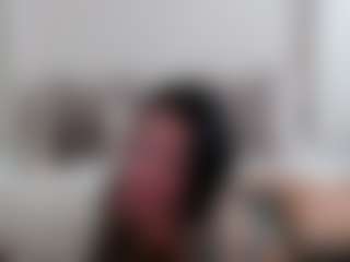 Iamjuliabond's Live Sex Cam Show