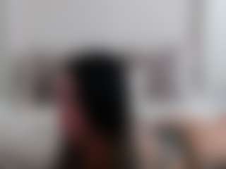 Iamjuliabond's Live Sex Cam Show