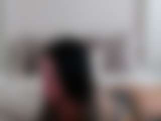 Iamjuliabond's Live Sex Cam Show
