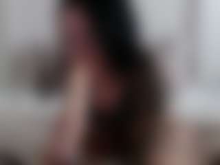 Iamjuliabond's Live Sex Cam Show