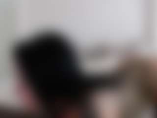 Iamjuliabond's Live Sex Cam Show