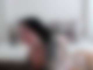 Iamjuliabond's Live Sex Cam Show