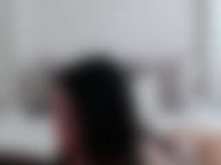 Iamjuliabond's Live Sex Cam Show