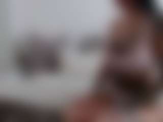 Iamjuliabond's Live Sex Cam Show