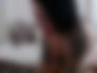 Iamjuliabond's Live Sex Cam Show