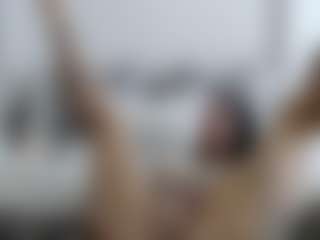Iamjuliabond's Live Sex Cam Show