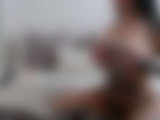Iamjuliabond's Live Sex Cam Show