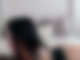 Iamjuliabond's Live Sex Cam Show
