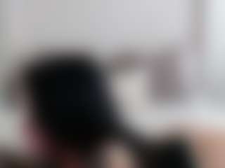 Live cam show with Iamjuliabond - Lush Curvy on TottyGirls