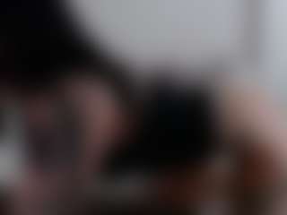 Iamjuliabond's Live Sex Cam Show