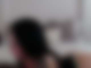 Iamjuliabond's Live Sex Cam Show