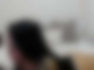 Iamjuliabond's Live Sex Cam Show