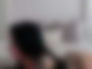 Iamjuliabond's Live Sex Cam Show