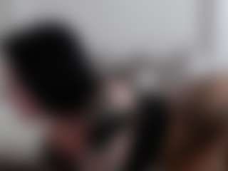 Iamjuliabond's Live Sex Cam Show