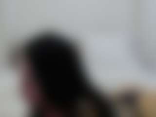 Iamjuliabond's Live Sex Cam Show