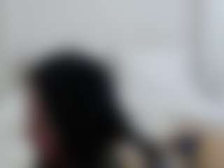 Iamjuliabond's Live Sex Cam Show