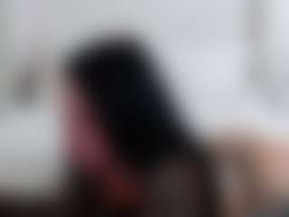 Iamjuliabond's Live Sex Cam Show