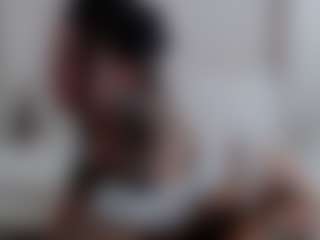 Iamjuliabond's Live Sex Cam Show