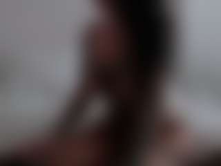 Iamjuliabond's Live Sex Cam Show