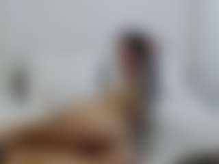 Iamjuliabond's Live Sex Cam Show