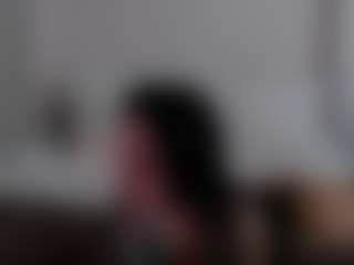 Iamjuliabond's Live Sex Cam Show