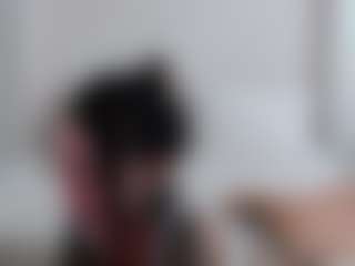Iamjuliabond's Live Sex Cam Show
