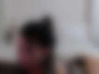 Iamjuliabond's Live Sex Cam Show
