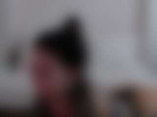 Iamjuliabond's Live Sex Cam Show