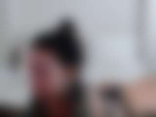 Iamjuliabond's Live Sex Cam Show
