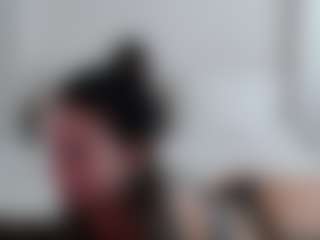 Iamjuliabond's Live Sex Cam Show