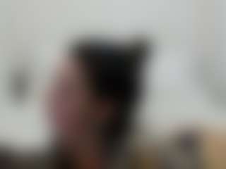 Iamjuliabond's Live Sex Cam Show